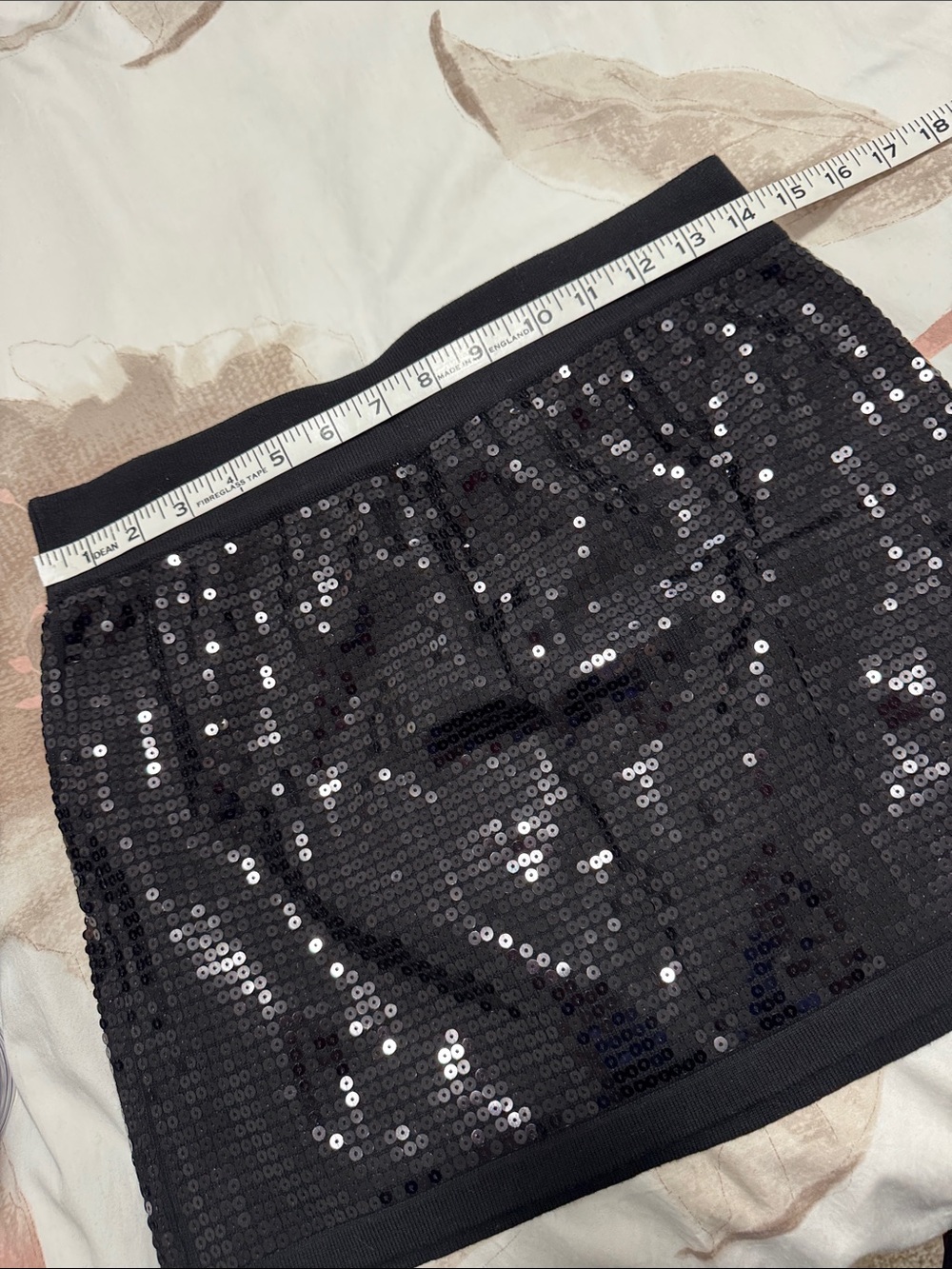 Forever 21 Black Sequin Mini Skirt -Medium - Picture 10 of 12